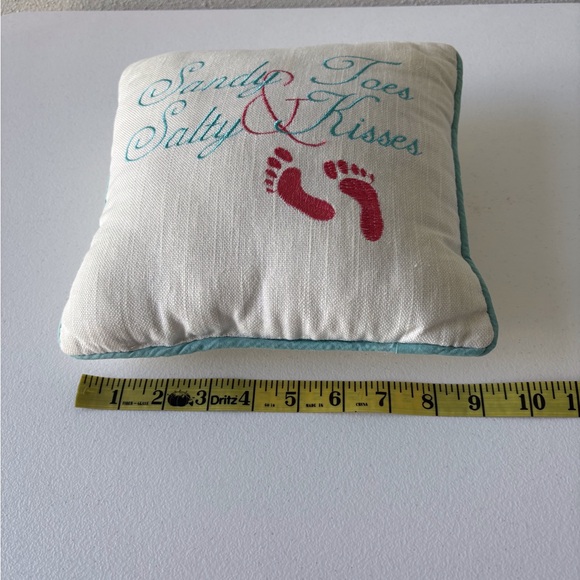 Coastal Decor Throw Pillows 3 Sizes Decor Starfish Beach Ocean‎ Embroidered - Picture 14 of 16